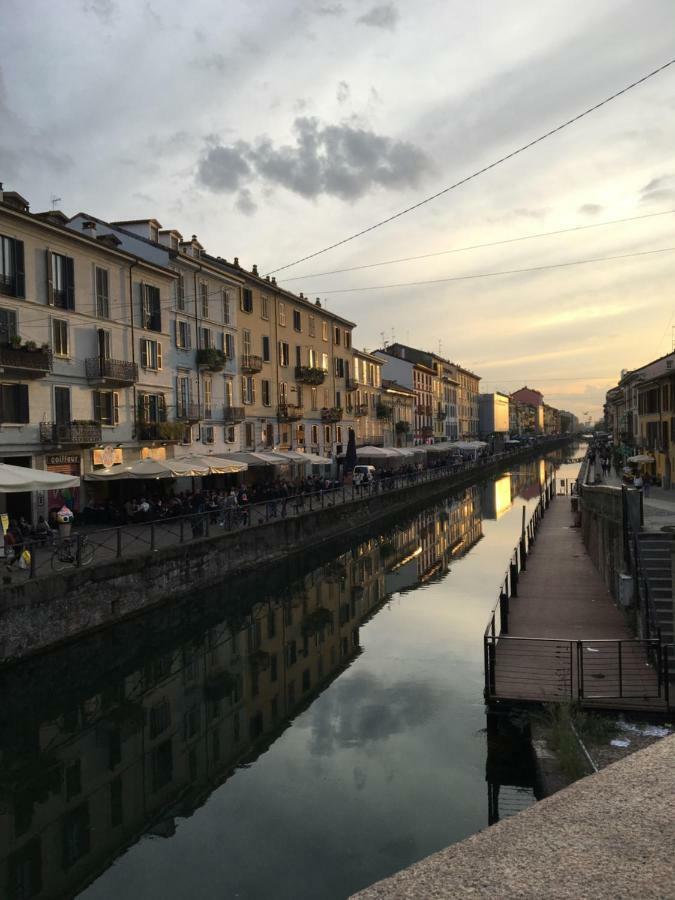 Charming Apartment On The Darsena Navigli - Pulizia Eccezionale Milano Exteriör bild