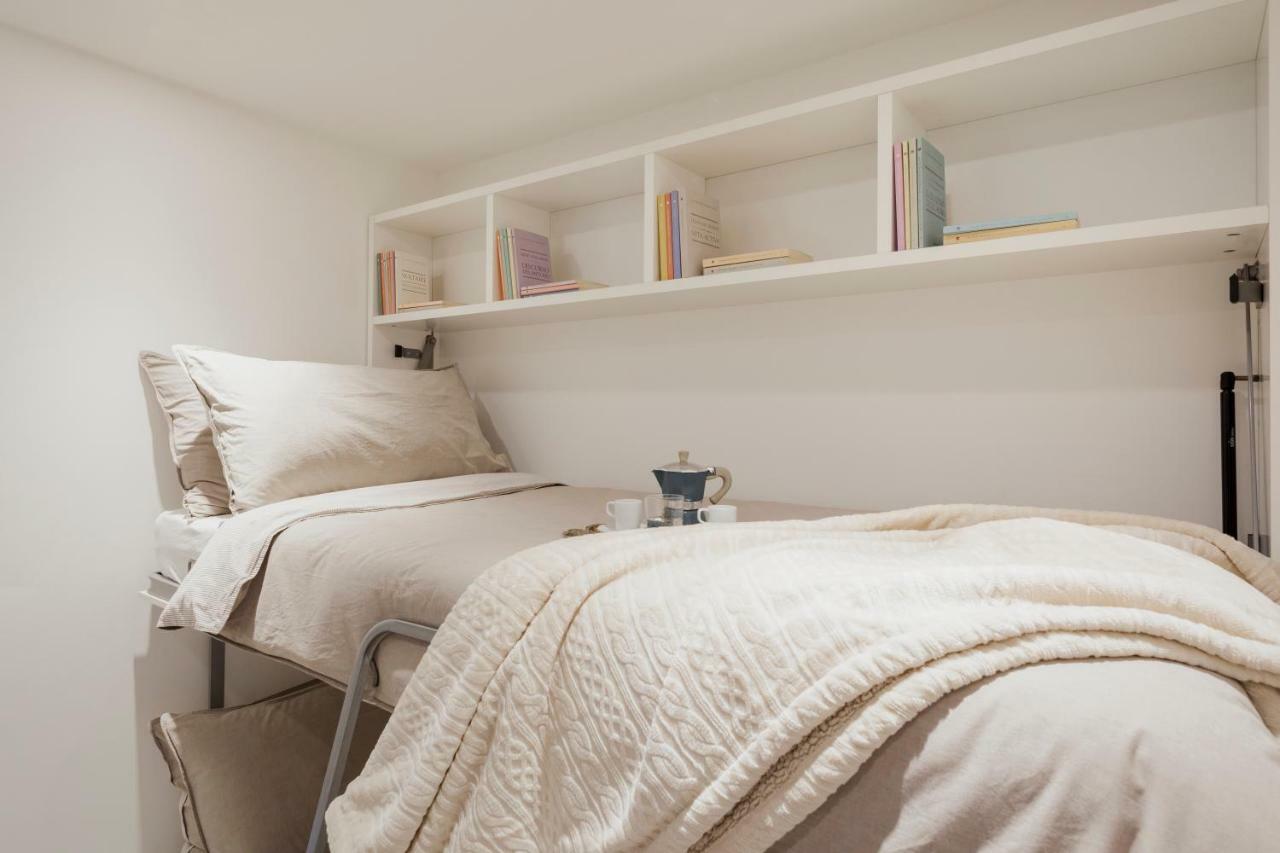 Charming Apartment On The Darsena Navigli - Pulizia Eccezionale Milano Exteriör bild