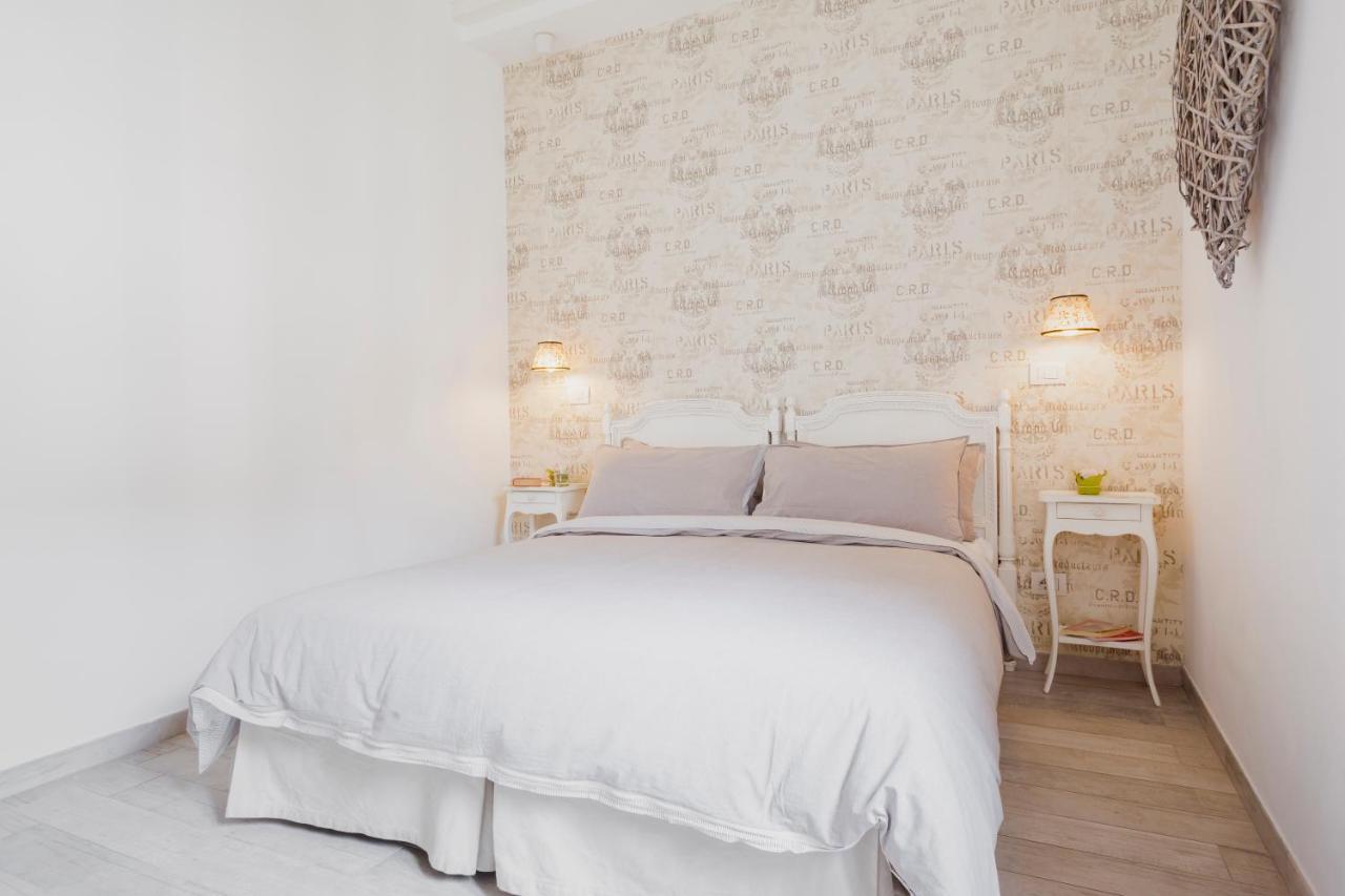 Charming Apartment On The Darsena Navigli - Pulizia Eccezionale Milano Exteriör bild