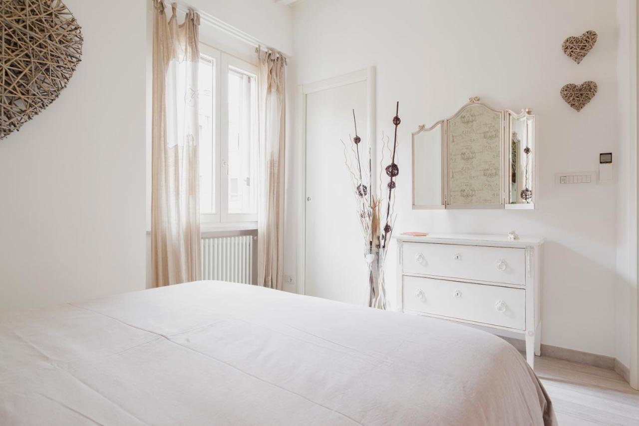 Charming Apartment On The Darsena Navigli - Pulizia Eccezionale Milano Exteriör bild